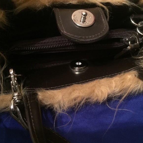 2 for $10-NWOT-Adorable and Cute little bag! - Picture 4 of 4